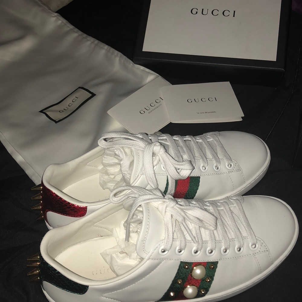 Gucci sneakers